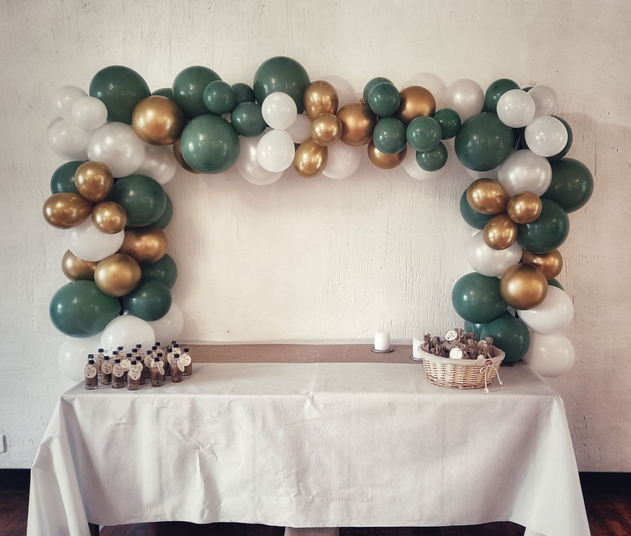 Jungle arche ballon bapteme or  vert